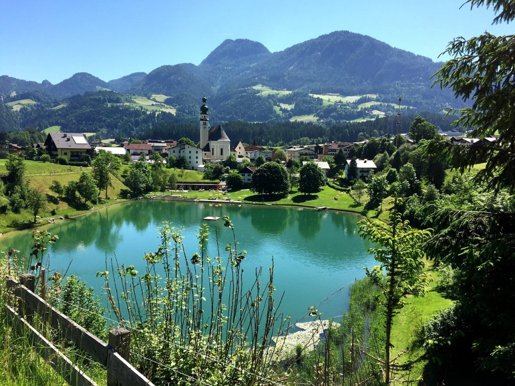 Езеро в Алпбах, Австрия
